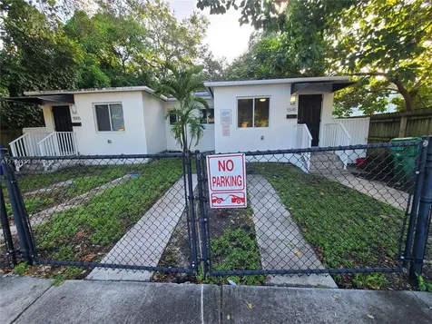 5545 NE Miami Place Miami FL 33137