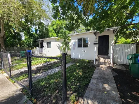 5545 NE Miami Place Miami FL 33137