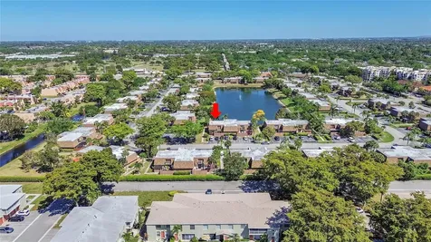 5517 NW 59th Place Tamarac FL 33319