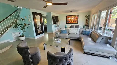 3851 NW 7th Place Deerfield Beach FL 33442