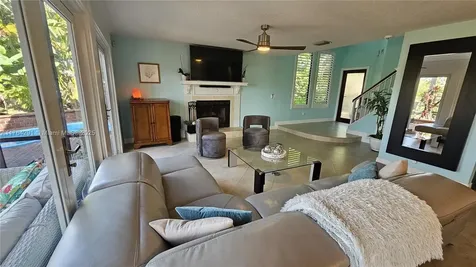 3851 NW 7th Place Deerfield Beach FL 33442