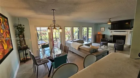 3851 NW 7th Place Deerfield Beach FL 33442