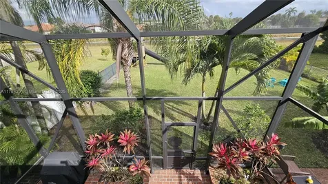 3851 NW 7th Place Deerfield Beach FL 33442