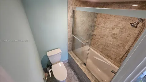 3851 NW 7th Place Deerfield Beach FL 33442