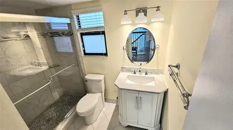 3851 NW 7th Place Deerfield Beach FL 33442