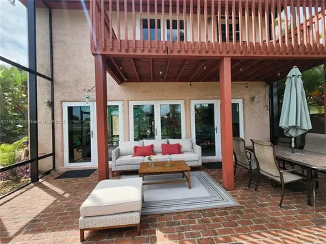 3851 NW 7th Place Deerfield Beach FL 33442