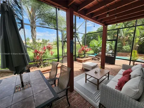 3851 NW 7th Place Deerfield Beach FL 33442