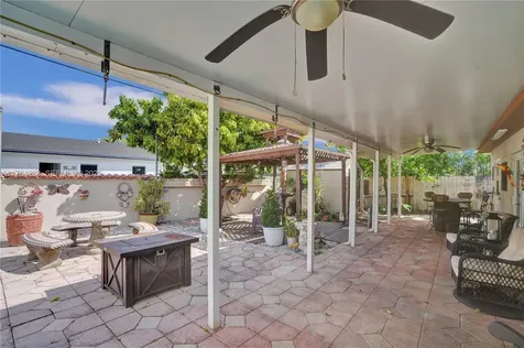 7825 NW 174th Street Hialeah FL 33015