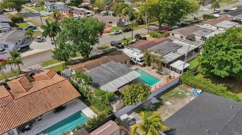 7825 NW 174th Street Hialeah FL 33015