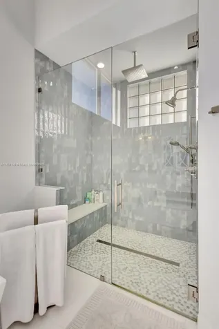 529 Les Jardin Drive Palm Beach Gardens FL 33410