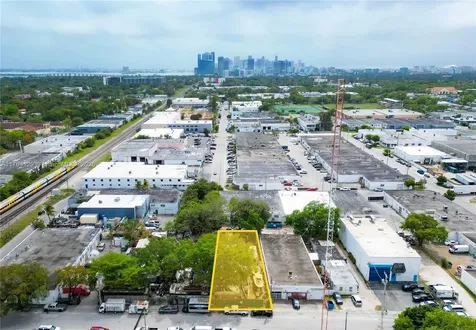 350 NE 70th Street Miami FL 33138