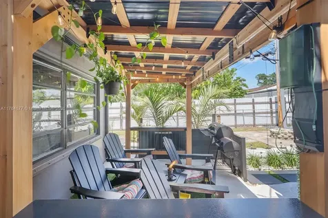 85 NE 171st Terrace North Miami Beach FL 33162