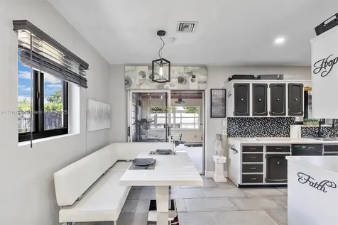 85 NE 171st Terrace North Miami Beach FL 33162