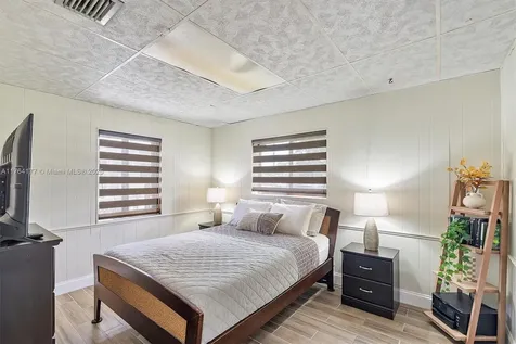 85 NE 171st Terrace North Miami Beach FL 33162