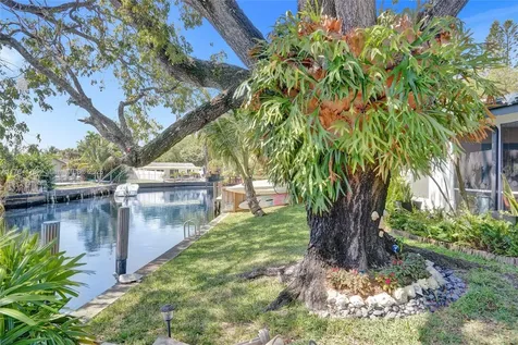 2000 NW 34th Street Oakland Park FL 33309
