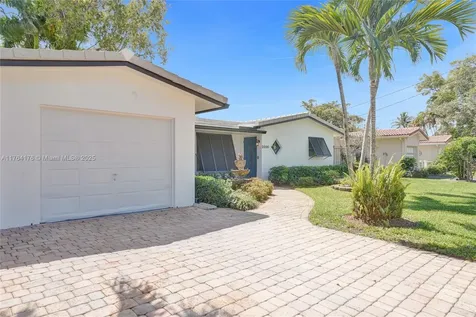 2000 NW 34th Street Oakland Park FL 33309