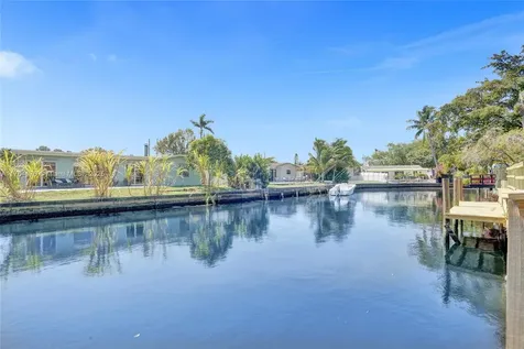 2000 NW 34th Street Oakland Park FL 33309