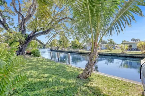 2000 NW 34th Street Oakland Park FL 33309