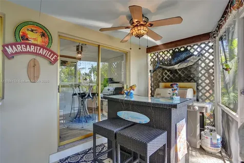 2000 NW 34th Street Oakland Park FL 33309