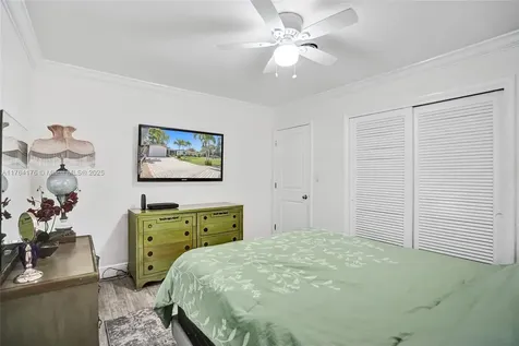 2000 NW 34th Street Oakland Park FL 33309