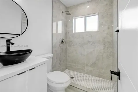 1605 NW 117th Street Miami FL 33167