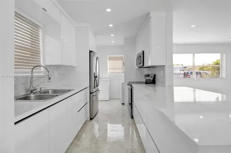 1605 NW 117th Street Miami FL 33167
