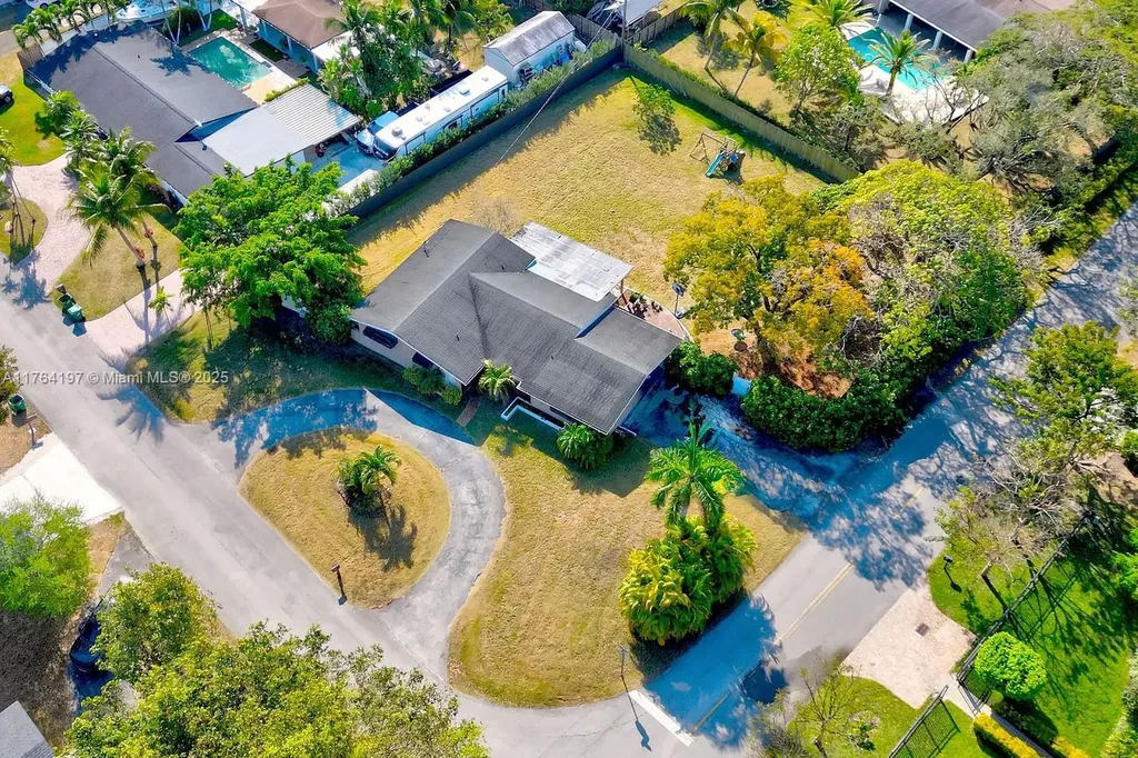 9290 SW 148th Street Miami FL 33176