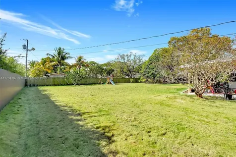 9290 SW 148th Street Miami FL 33176