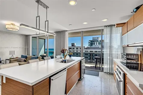 5875 Collins Avenue Miami Beach FL 33140