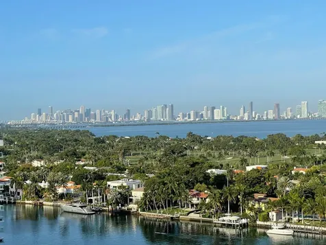 5875 Collins Avenue Miami Beach FL 33140