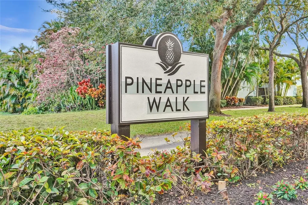 22340 Pineapple Walk Drive Boca Raton FL 33433