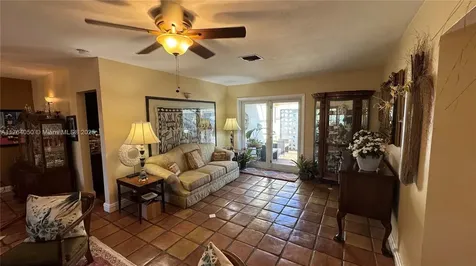 8720 SW 192nd Terrace Cutler Bay FL 33157