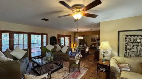 8720 SW 192nd Terrace Cutler Bay FL 33157