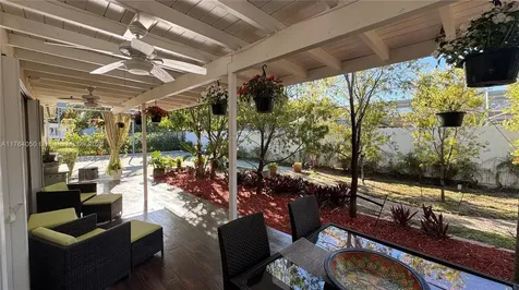8720 SW 192nd Terrace Cutler Bay FL 33157