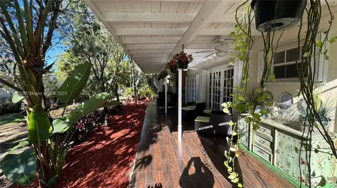 8720 SW 192nd Terrace Cutler Bay FL 33157