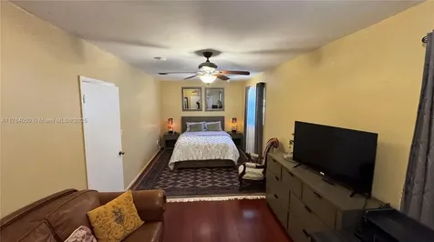 8720 SW 192nd Terrace Cutler Bay FL 33157