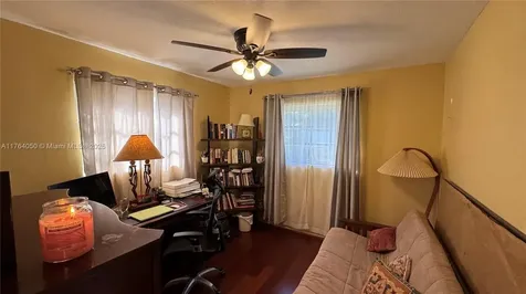 8720 SW 192nd Terrace Cutler Bay FL 33157