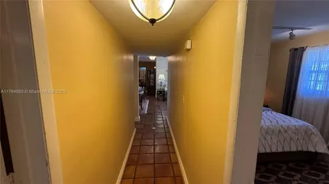 8720 SW 192nd Terrace Cutler Bay FL 33157