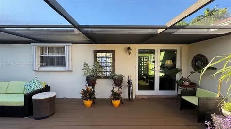 8720 SW 192nd Terrace Cutler Bay FL 33157