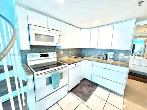 5445 Collins Avenue Miami Beach FL 33140