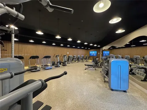 5445 Collins Avenue Miami Beach FL 33140