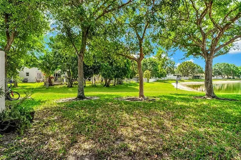 84 Belle Grove Lane Royal Palm Beach FL 33411