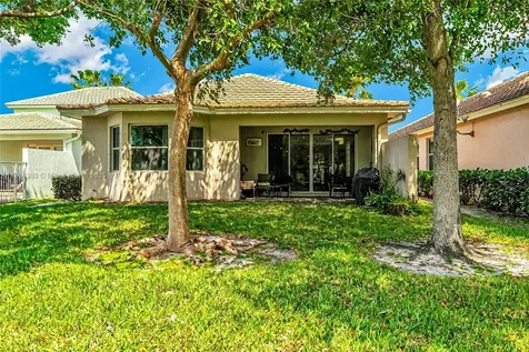 84 Belle Grove Lane Royal Palm Beach FL 33411