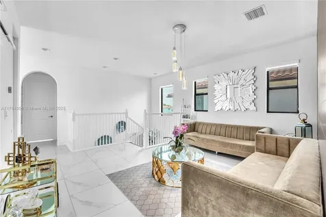 11840 SW 13th Court Pembroke Pines FL 33025