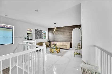 11840 SW 13th Court Pembroke Pines FL 33025
