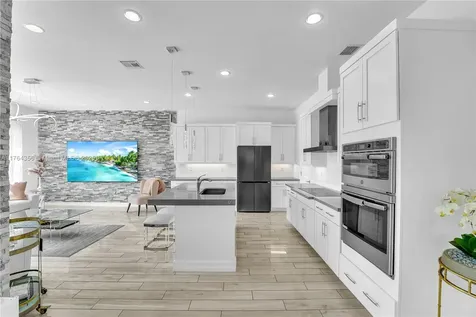 11840 SW 13th Court Pembroke Pines FL 33025