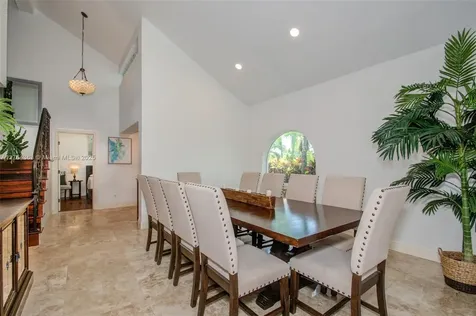 16461 NE 34th Avenue North Miami Beach FL 33160