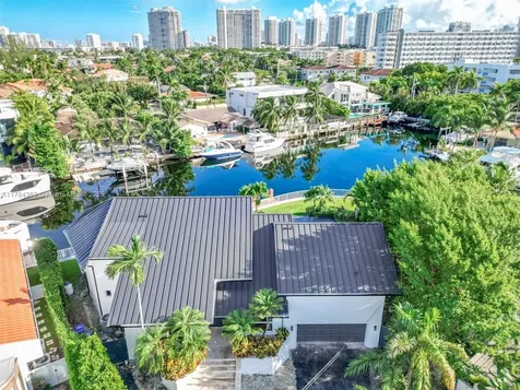16461 NE 34th Avenue North Miami Beach FL 33160