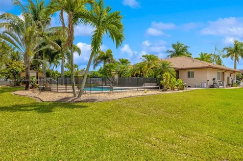 20317 SW 324th Street Homestead FL 33030