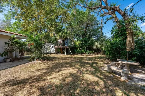 8265 SW 118th Terrace Miami FL 33156